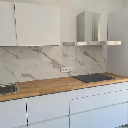 Superbe Luxueux Spacieux 50 M2 Port Appartamento