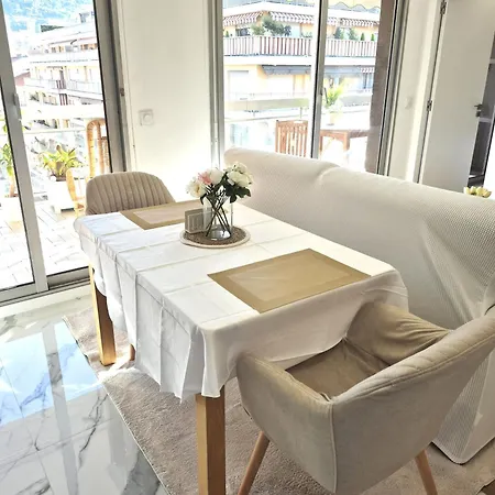 Superbe Luxueux Spacieux 50 M2 Port * Nizza