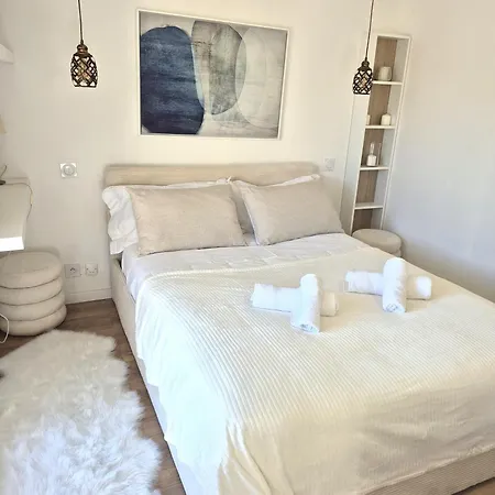 Superbe Luxueux Spacieux 50 M2 Port *