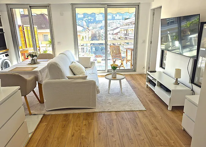 Superbe Luxueux Spacieux 50 M2 Port Appartement