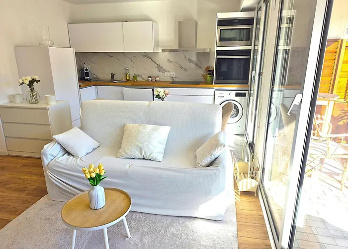 Superbe Luxueux Spacieux 50 M2 Port Appartement *